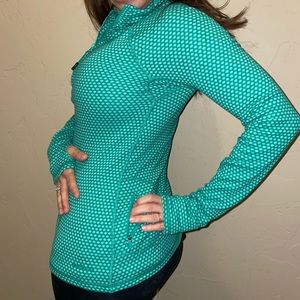 EDDIE BAUER SWEATSHIRT